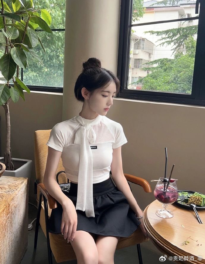 风骚律师 封面